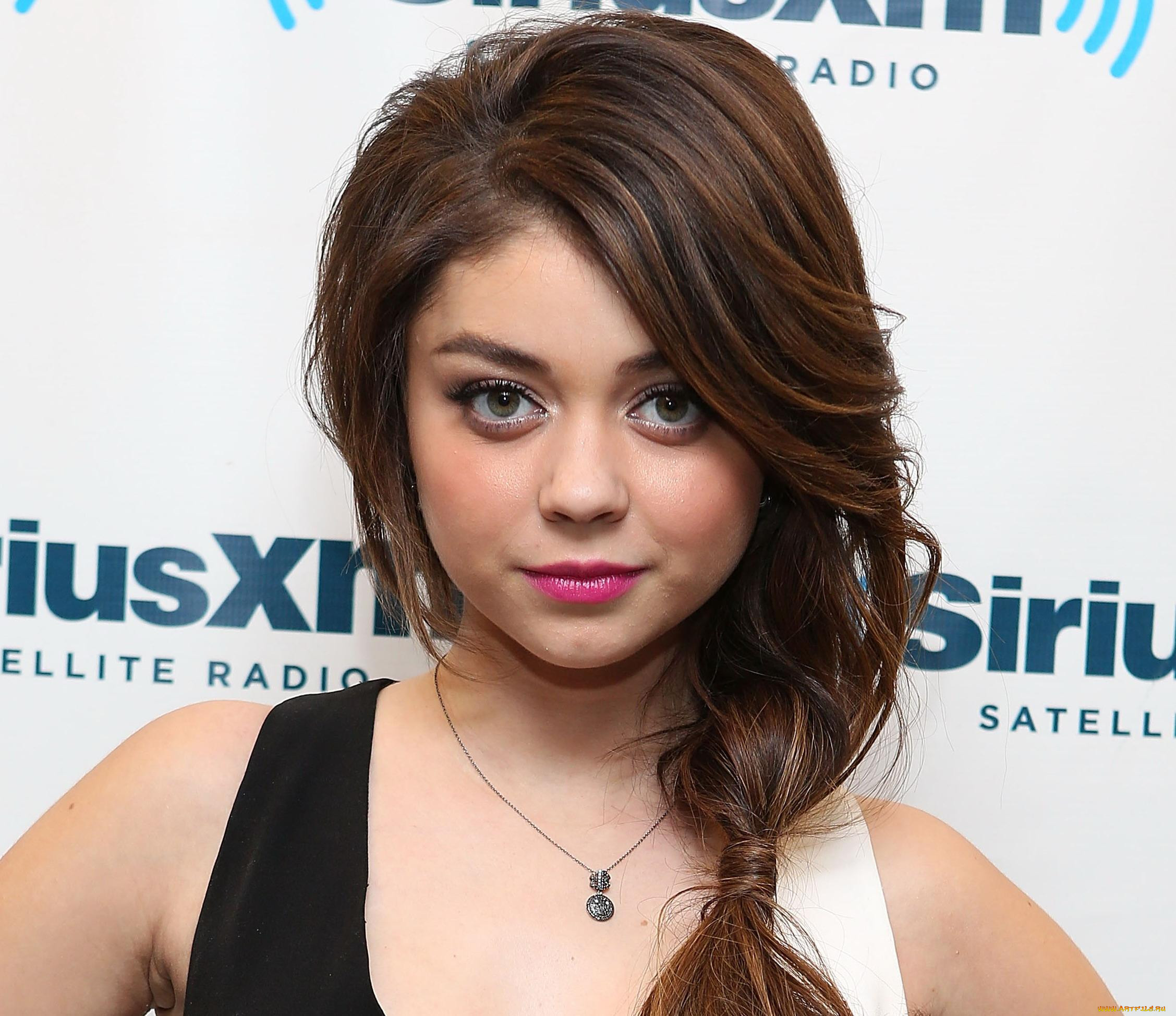 , sarah hyland, , , , , , 